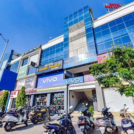 Hotel Avadh Palace, Subhash Bridge, Rto Circle, אחמדאבאד מראה חיצוני תמונה